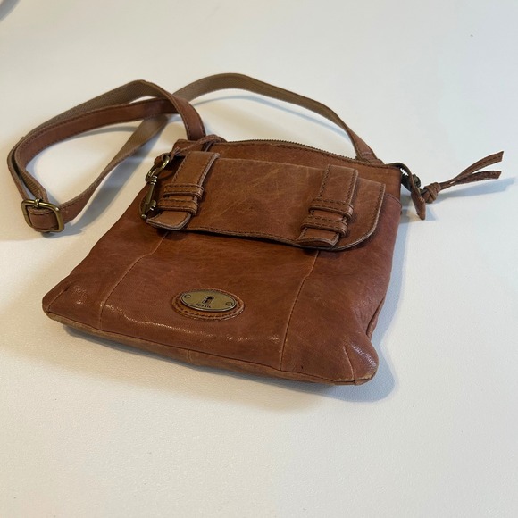 Fossil Tan Lamb Hide Leather Crossbody Purse Everyday Bag - Picture 3 of 10